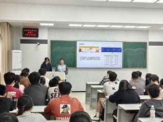 海峡理工学院举办赴台生学习交流...