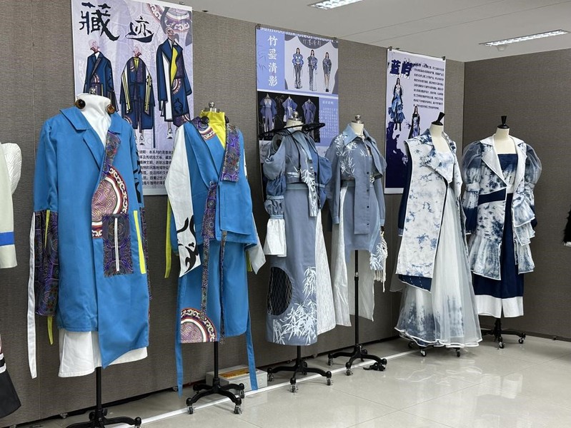 棒杰股份：上半年纺织服装业务稳健前行光伏业务板块迎行业复苏艾尚体育网址